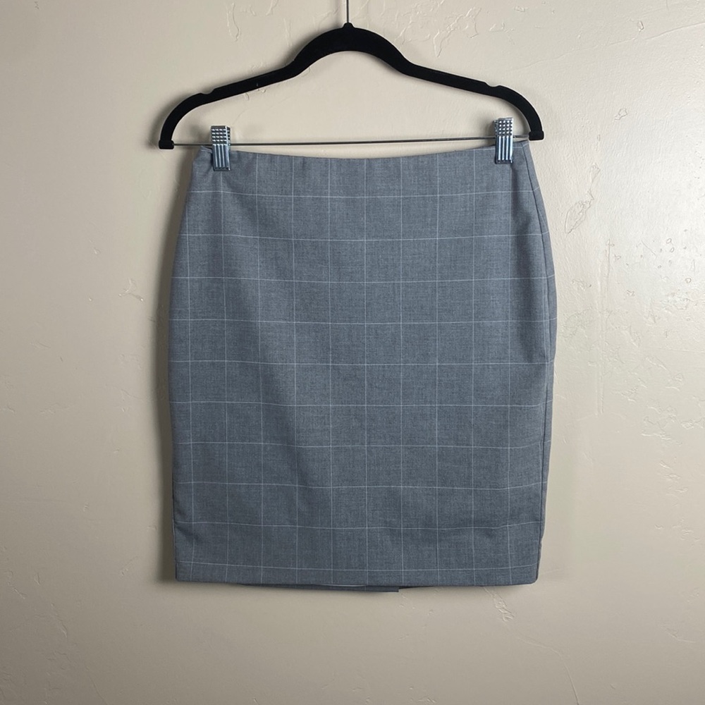 Banana Republic Gray Skirt size 2